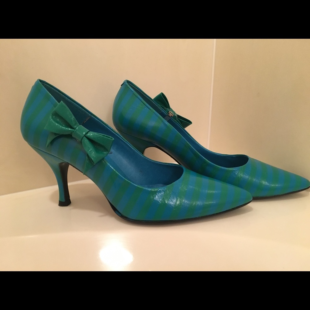 Jeffery Campbell Vintage pumps